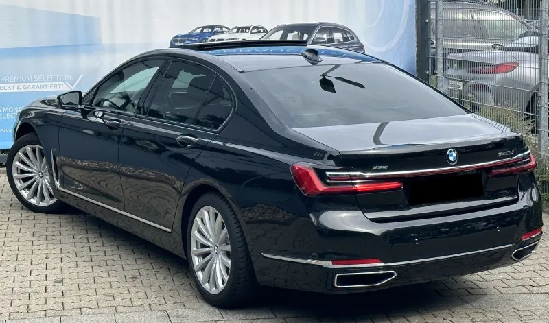 BMW 740 d xDrive =Executive Drive Pro= Exclusive Гаранция Image 2