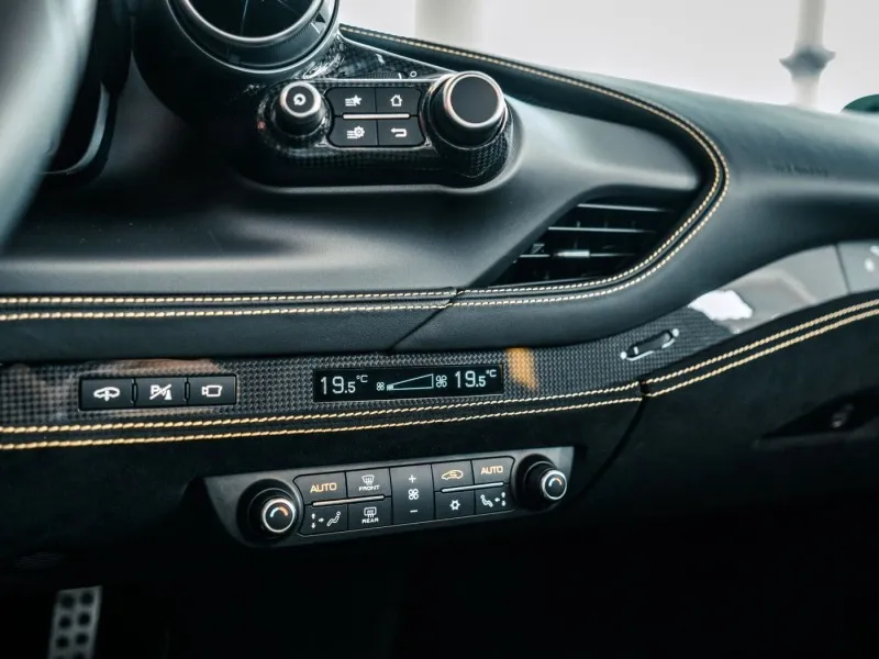 Ferrari F8 Spider =Carbon Interior & Exterior= JBL Гаранция Image 5